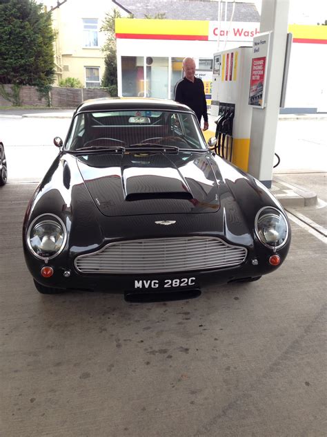Stunning Aston Martin Db5 Pulled Up Next To Me At The