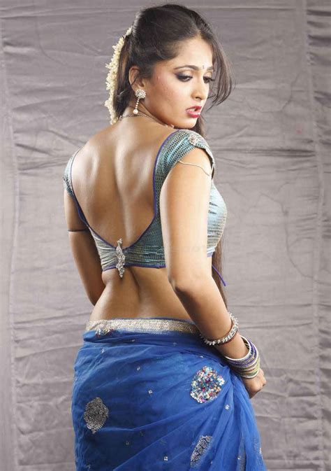 Tamil Hot Talks Actress Backless Blouse And Saree Hot Navel