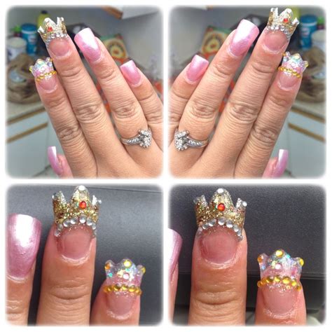 king  queen nails missing  husband  wait