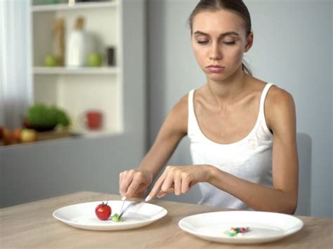 differences between anorexia nervosa and bulimia demotix