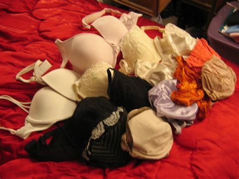 voyeuy wifes panty lingerie drawer