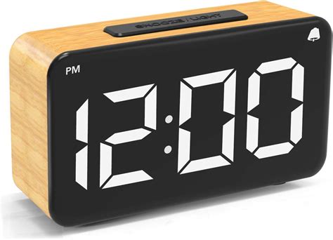 amazoncom alarm clockdigital alarm clocks  bedrooms  adjustable brightness dimmer