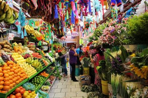 mercado en mexico  images mexico travel holidays  mexico mexico