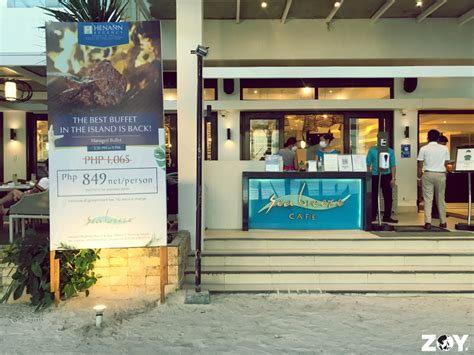 sea breeze cafe henann regency resort spa   buffet