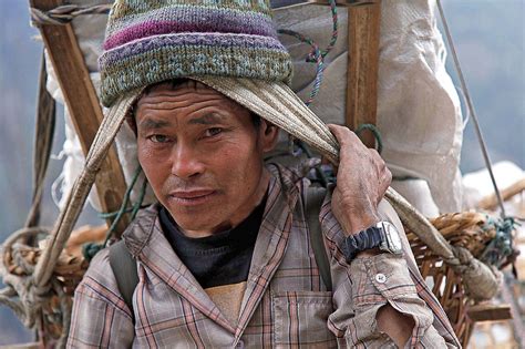 nepals sherpas face tragic financial fallout  covid  borgen