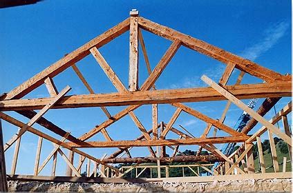 timber roof trusses aka wood trusses roof repair central texas