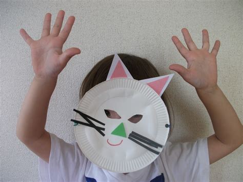 paper plate cat mask craft preschool education  kids