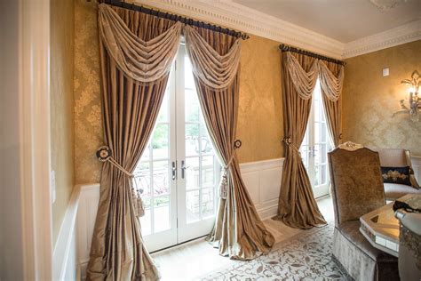 luxury tailor  window treatments linly designs
