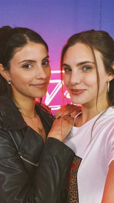 Latina Beauties Macarena And Barbara ♥️ Juliantina Lesbianas