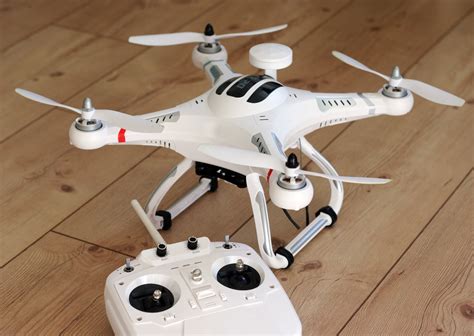 affordable drones  newbies tasteful space