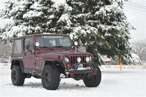maroon jeeps   jeep wrangler forum