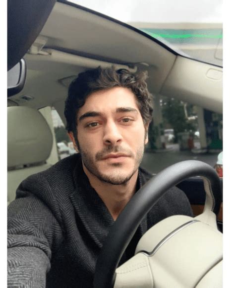 actor burak deniz  beste koekdemir started   love gossip hunter