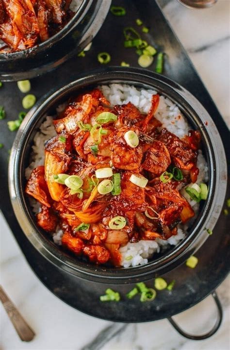 10 minute korean crispy pork belly kimchi bowls the woks of life