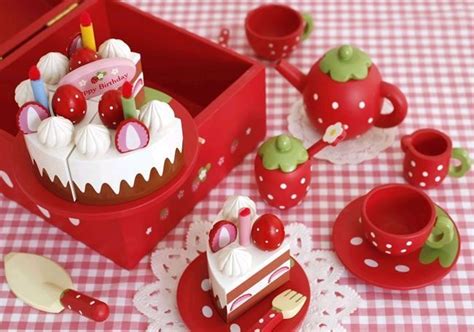 love  tea set strawberry shortcake party kids tea set