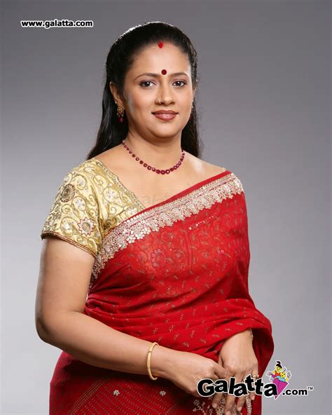 Cute Photos Lakshmi Ramakrishnan Tamil Movie Actress