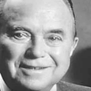 ray kroc wiki net worth mcdonald brothers family  builder   empire