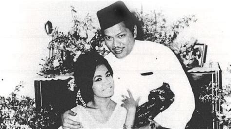 Biografi P Ramlee – Tulisan