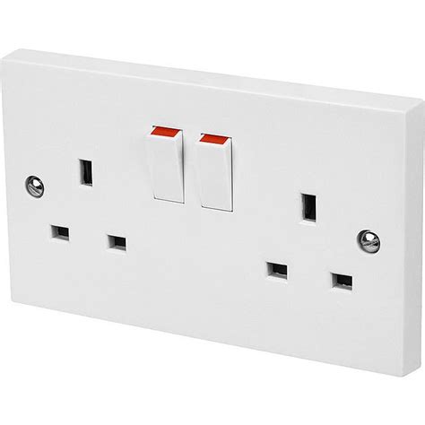 switched double socket bs  ray grahams diy store