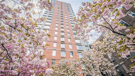 longacre house apartments  midtown  west  street equityapartmentscom