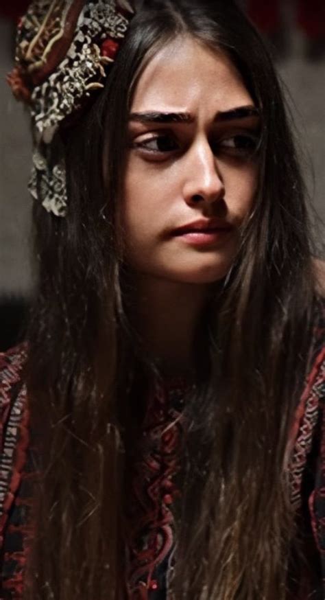 Pin By Sj Akhter On Ertugrul Turkish Actors Persian Beauties Ideas