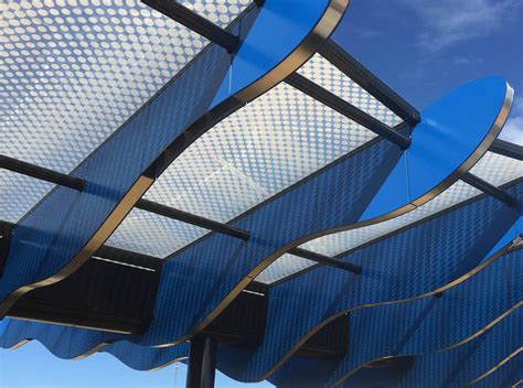 signs   invest  etfe film fabritecture
