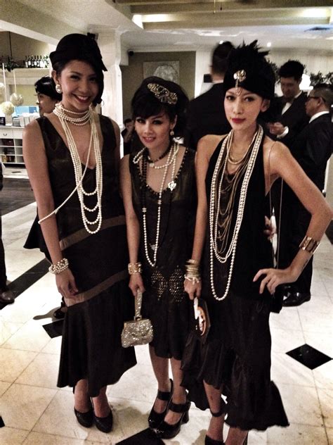 flapper girls  echa  almers wedding gatsby party outfit gatsby party