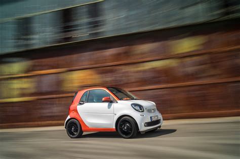 smart introduces  generation fortwo  forfour