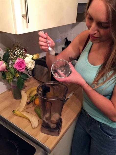 Vegan Single Mum Drinks Sperm Smoothies Every Morning To Give Her