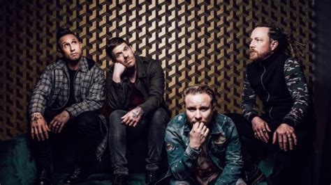 Shinedown Scores 15th 1 Active Rock Hit And 14th 1 On Billboards
