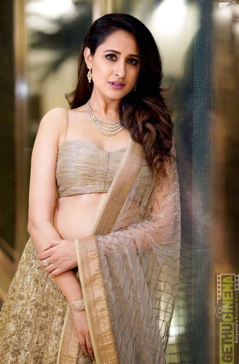Actress Pragya Jaiswal 2018 Latest Hd Cute Photo Shoot