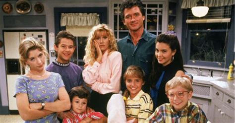 Tv Shows From The 90s 15 Most Memorable 90s Tv Show