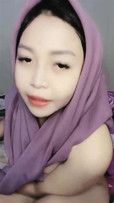 Cewek Jilbab Sekars Memek Tembem Eporner