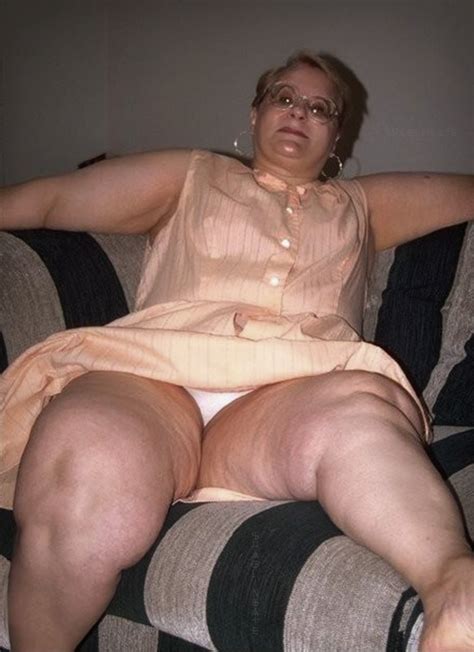 Granny Big Butts Matures Curvy Wide Hips