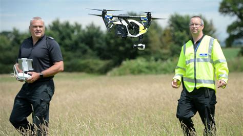 uk drone users  sit safety tests   law itbusinessdirect