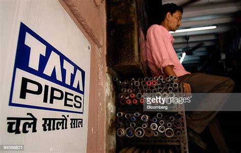 Tata Pipes Photos Et Images De Collection Getty Images