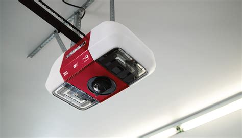 liftmaster introduces  garage door opener  smart camera