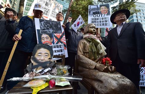 70 years later a korean ‘comfort woman demands apology