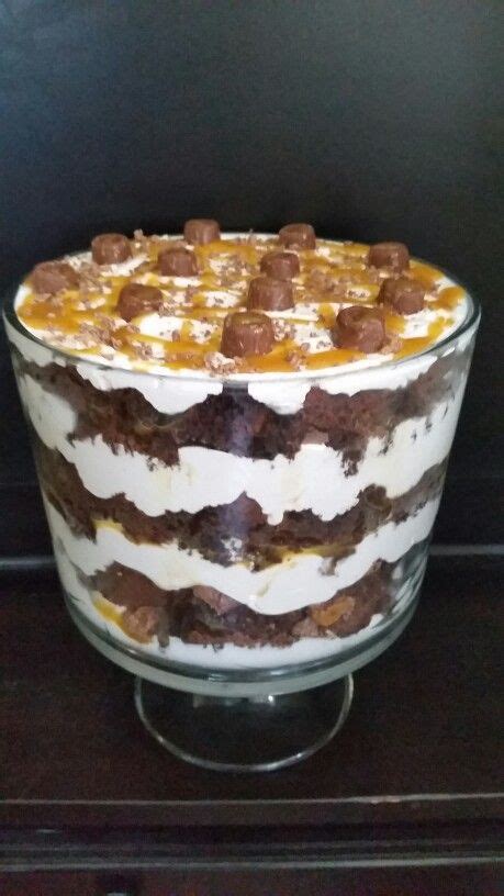 rolo brownie trifle in pampered chef trifle bowl can t wait to eat it