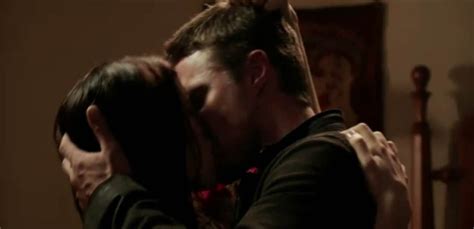 passion between helena and oliver arrow romance fictional
