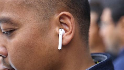 airpods impressions potential game changer  good design