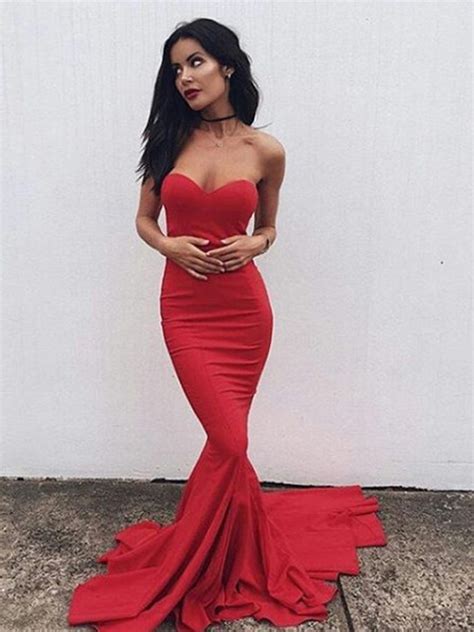 sexy mermaid sweetheart neck red satin long prom dresses with sweep tr
