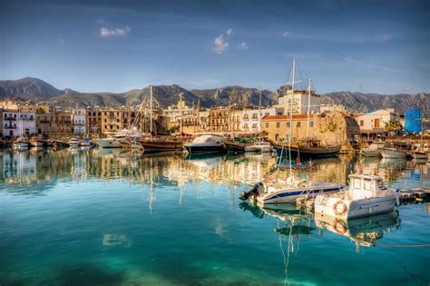 travel   sun discovering  greek islands  cyprus