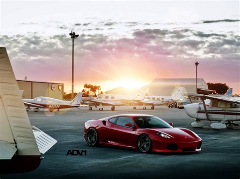 ferrari    airport wallpapers  images wallpapers pictures