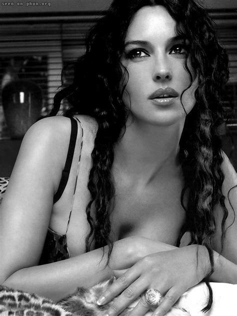 50 Monica Bellucci Nude Pics And Sex Scenes