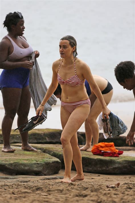 taylor schilling in bikini at a beach in hawaii 12 28 2015