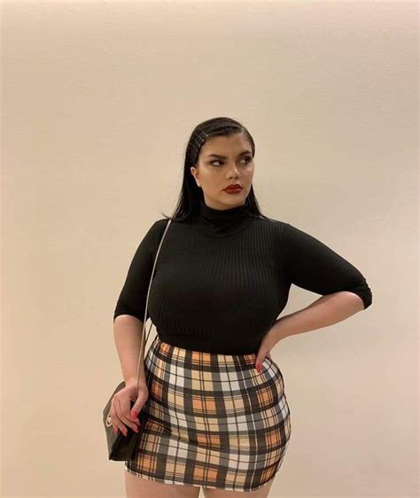 Outfit Con Falda Plus Size Plus Size Aesthetic Outfits Aesthetic