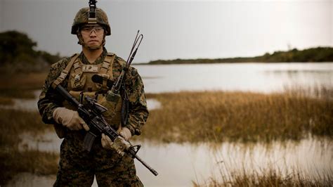 marine corps uniforms ranks symbols marines
