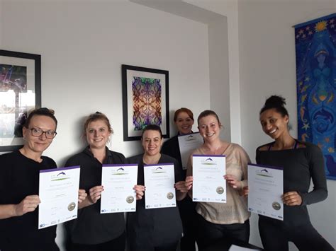 bamboo massage practitioner accredited diploma  gateway