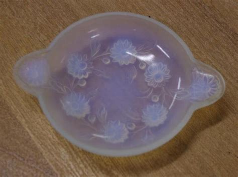 Etling Opalescent Glass Dish 16 Cm French Glass