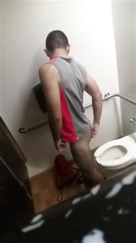 latin dude wiping ass male voyeur porn at thisvid tube